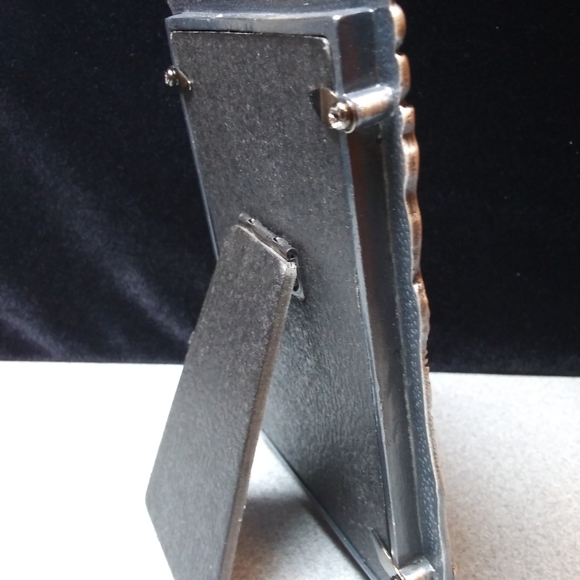 Gentleman Golfer Pewter Photo Frame. Silver color. New in box. - Picture 2 of 3